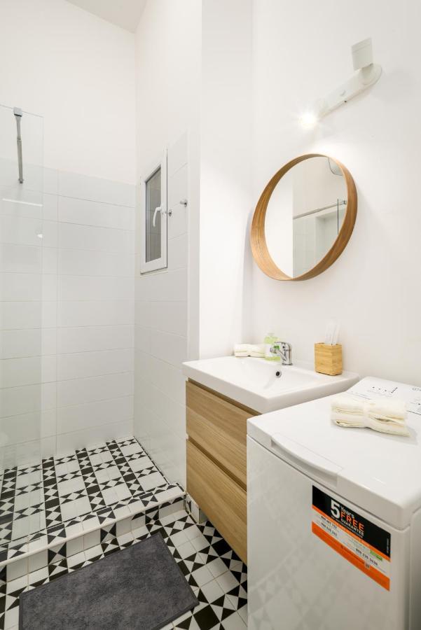 Stylish Yellow Suite In The Heart Of Budapeszt Zewnętrze zdjęcie